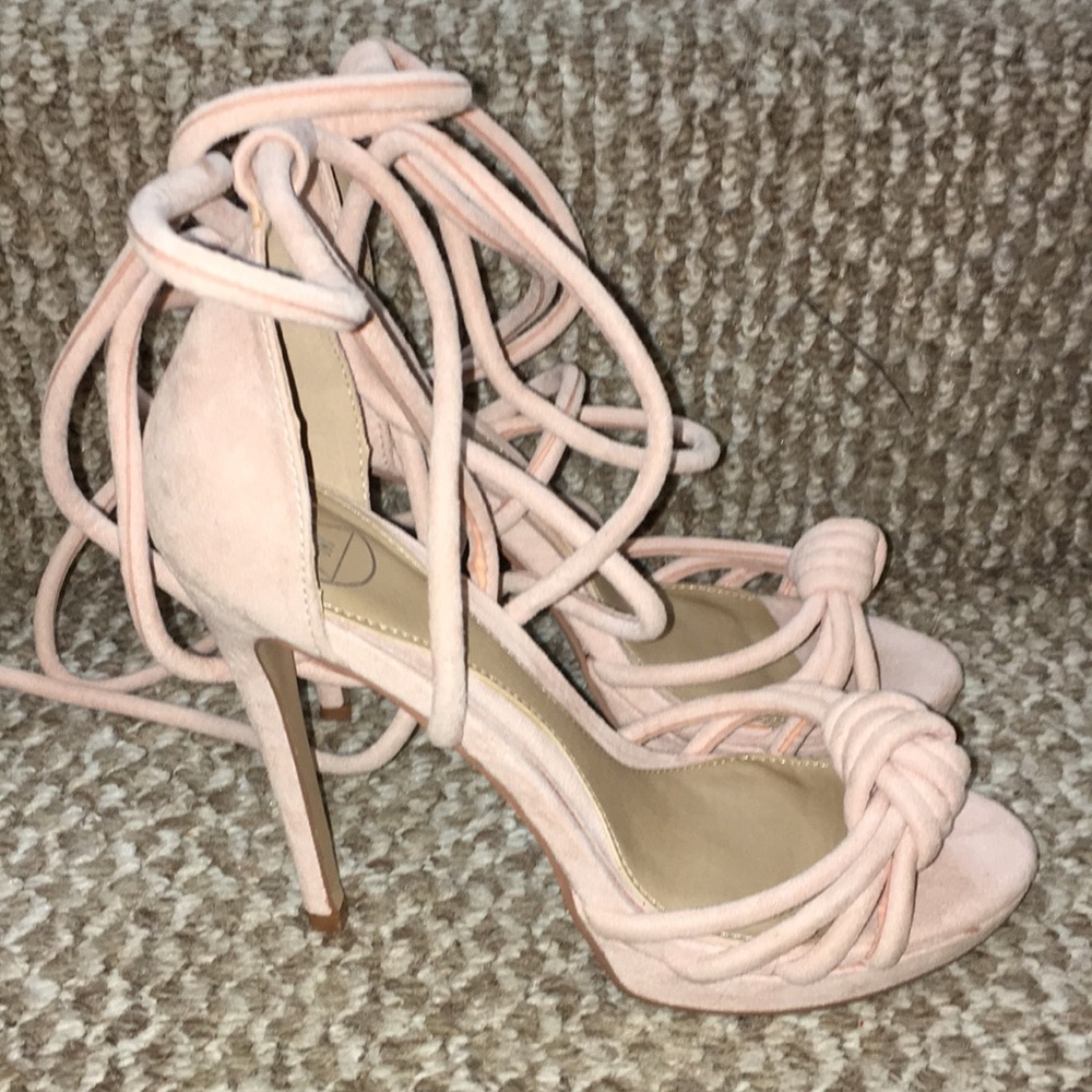 MISGUIDED OR BOUTIQUE BRAND Pink Suede NWT  Platform Strappy Tie Up Pumps